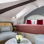 Welcome Hotel
