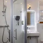 Welcome Hotel