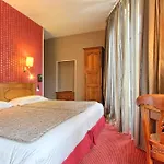 Welcome Hotel