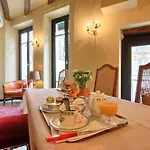 Hotel Welcome 2*