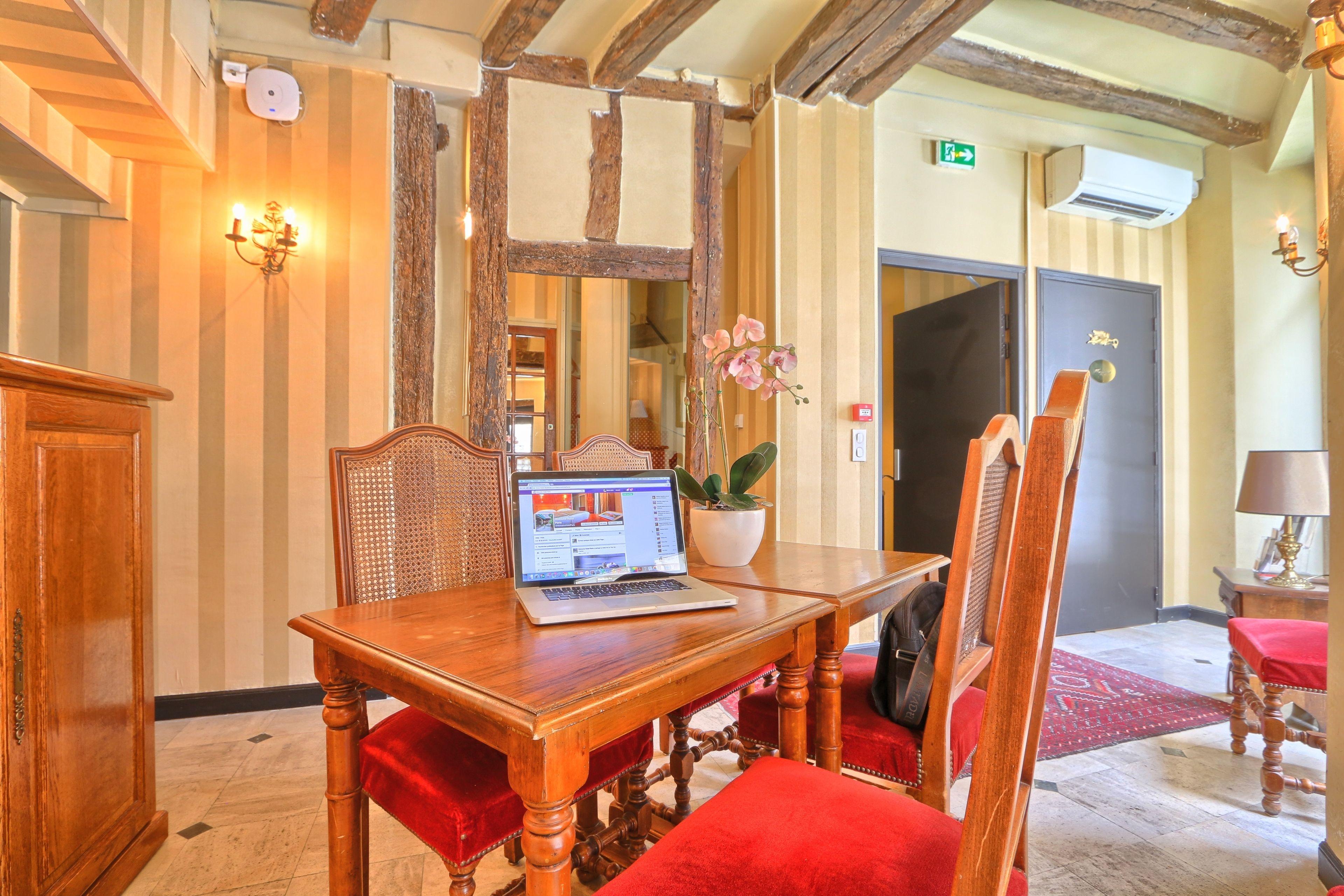 Welcome Hotel